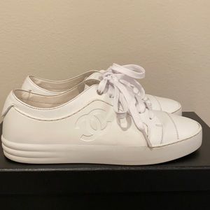 CHANEL white leather sneakers